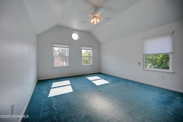 54 7th Street, Monroe, NJ 08831