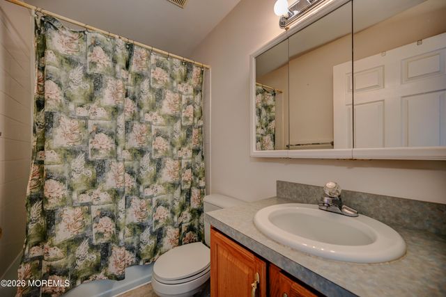54 7th Street, Monroe, NJ 08831