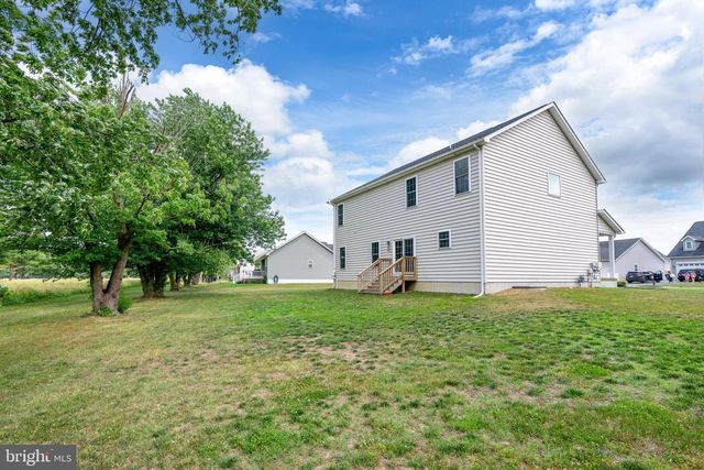 121 W GREEN LN, Milford, DE 19963