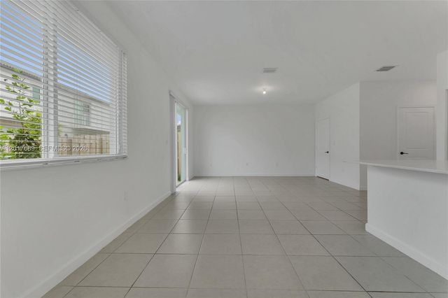 725 SE 14th Ct, Homestead, FL 33034