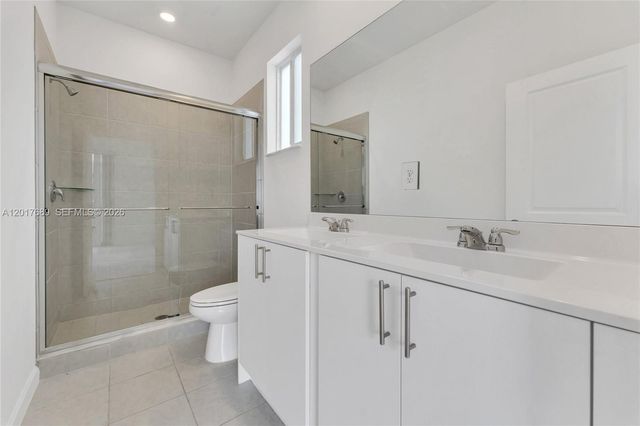725 SE 14th Ct, Homestead, FL 33034