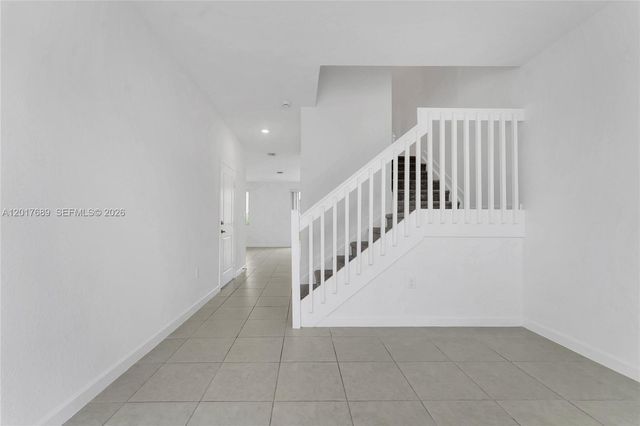 725 SE 14th Ct, Homestead, FL 33034