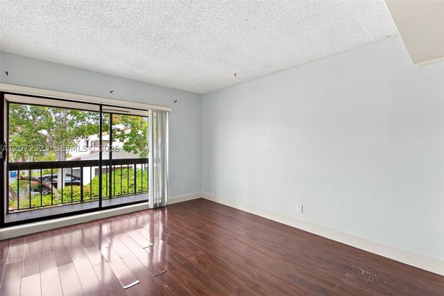 6511 Racquet Club Dr 46, Lauderhill, FL 33319