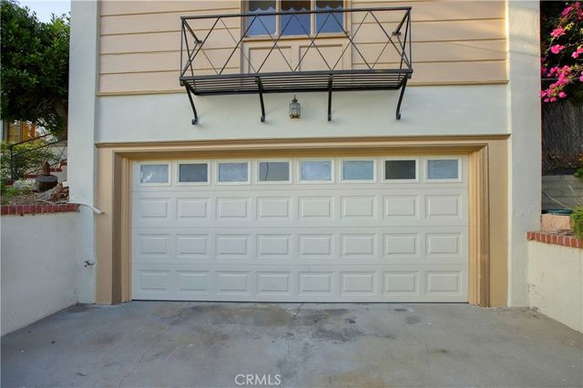 833 W Mountain, Glendale, CA 91202