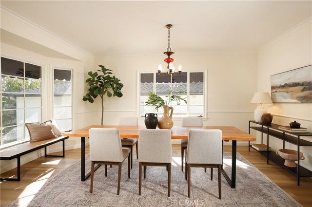 833 W Mountain, Glendale, CA 91202