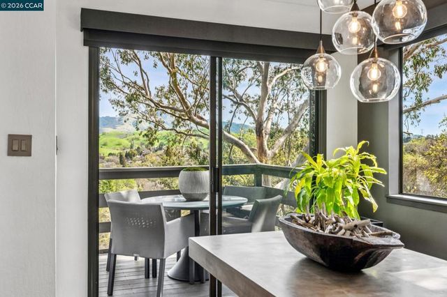 154 154 Rudgear Drive, Walnut Creek, CA 94596