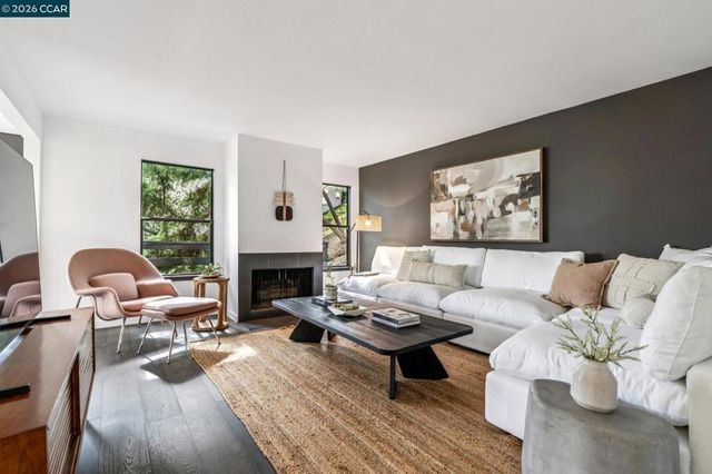 154 154 Rudgear Drive, Walnut Creek, CA 94596