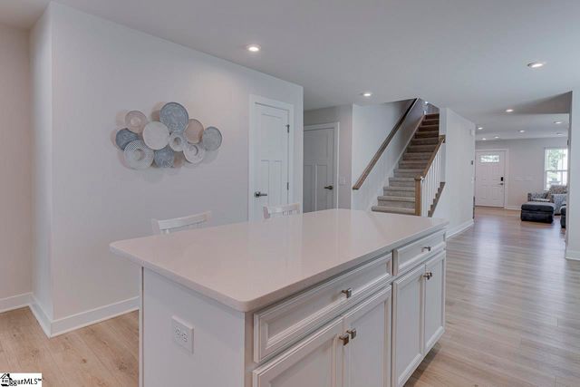 917 Leyburn Lane, Greenville, SC 29617