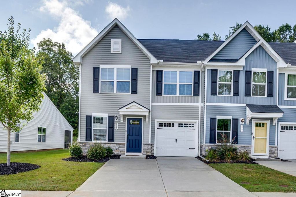 917 Leyburn Lane, Greenville, SC 29617