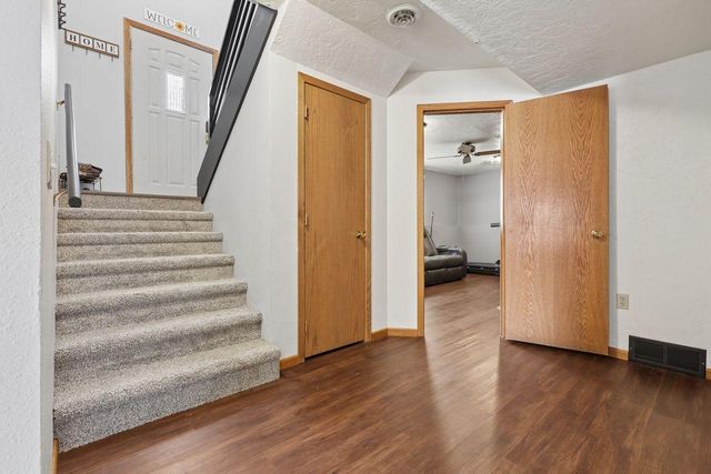 110 Park Avenue, Lake Lillian, MN 56253