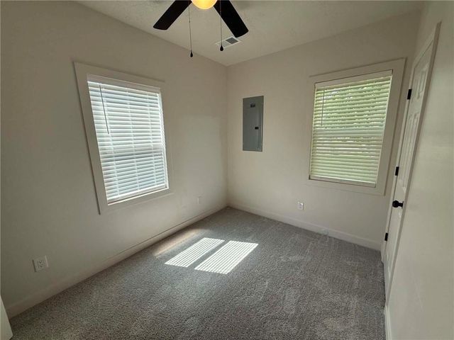 311 May Street, Excelsior Springs, MO 64024