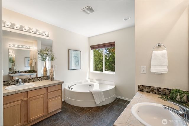 5930 Elizabeth Avenue SE, Auburn, WA 98092