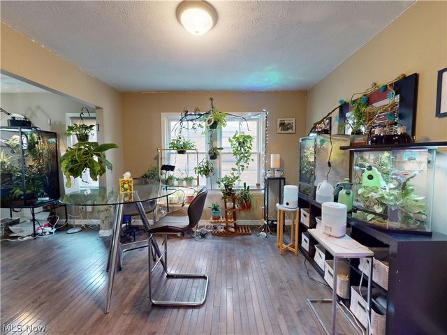 13550 Cedar Road, University Heights, OH 44118