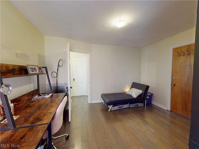 13550 Cedar Road, University Heights, OH 44118