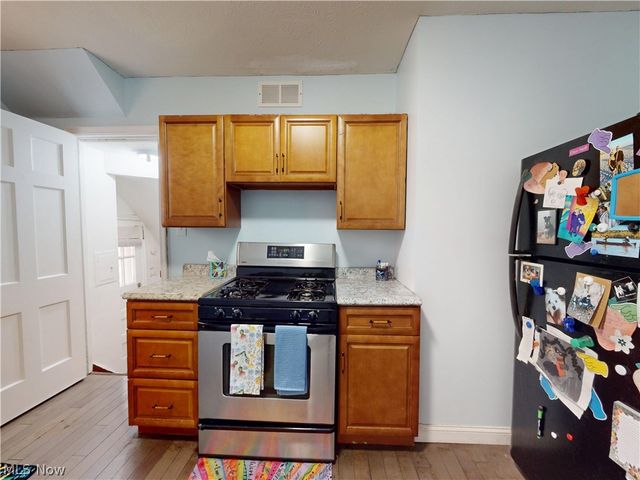 13550 Cedar Road, University Heights, OH 44118