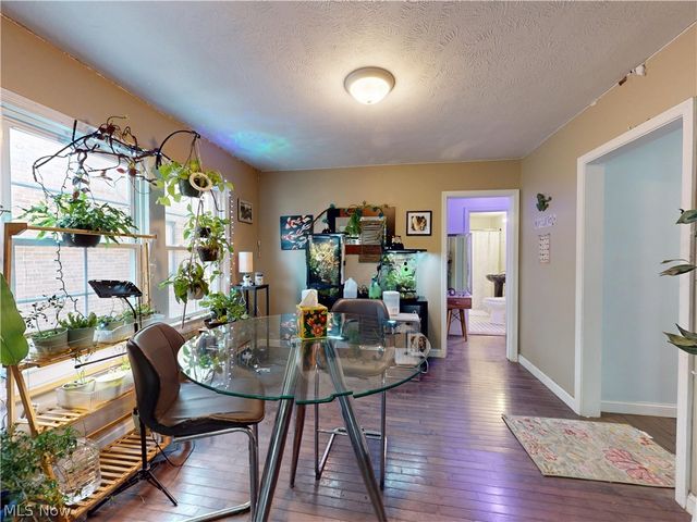 13550 Cedar Road, University Heights, OH 44118