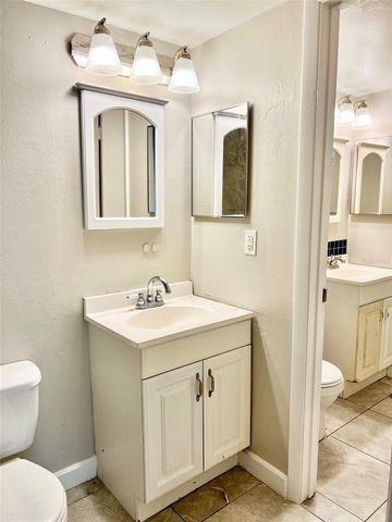 6065 VILLAGE CIRCLE 6065, Orlando, FL 32822