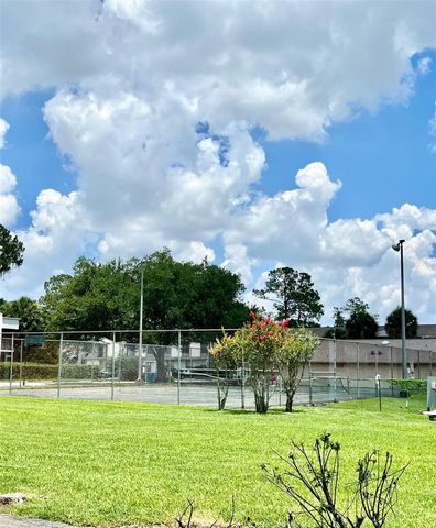 6065 VILLAGE CIRCLE 6065, Orlando, FL 32822