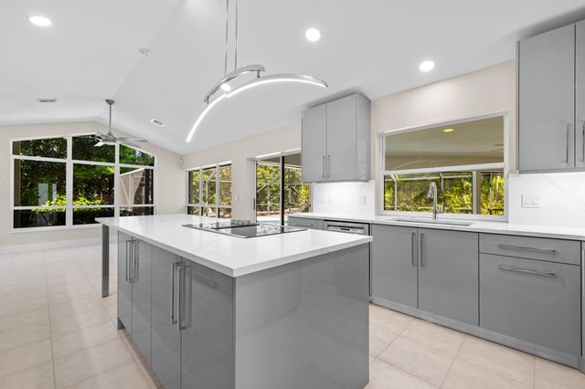 6415 Brandon Street, Palm Beach Gardens, FL 33418