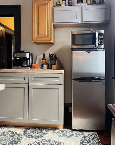 3 Addison Street, Charleston, SC 29403