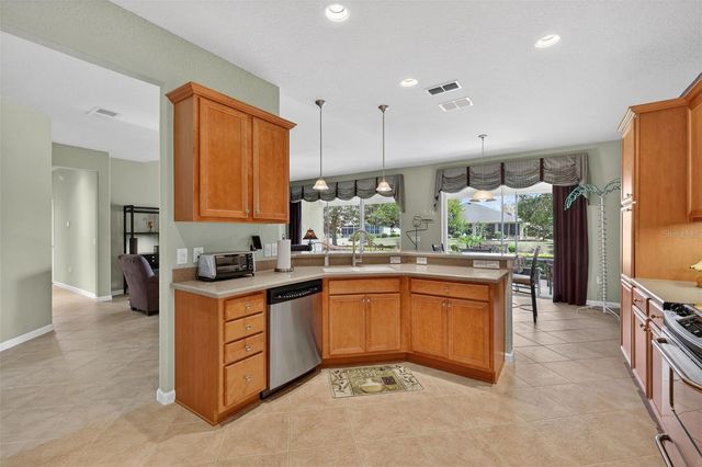 7271 SW 95TH COURT, Ocala, FL 34481