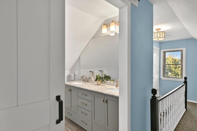 2472 N 73rd STREET, Wauwatosa, WI 53213