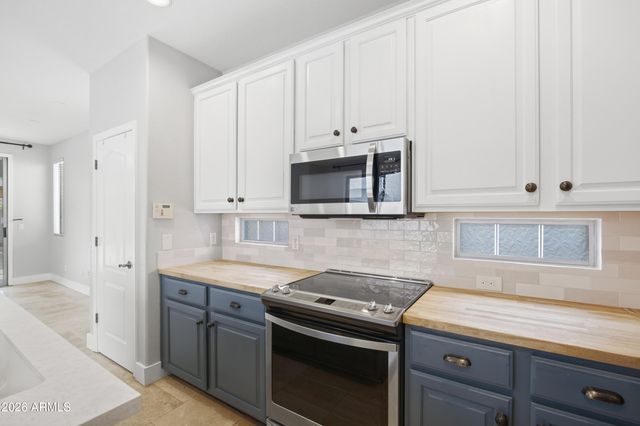 4248 S MARIPOSA Drive, Gilbert, AZ 85297