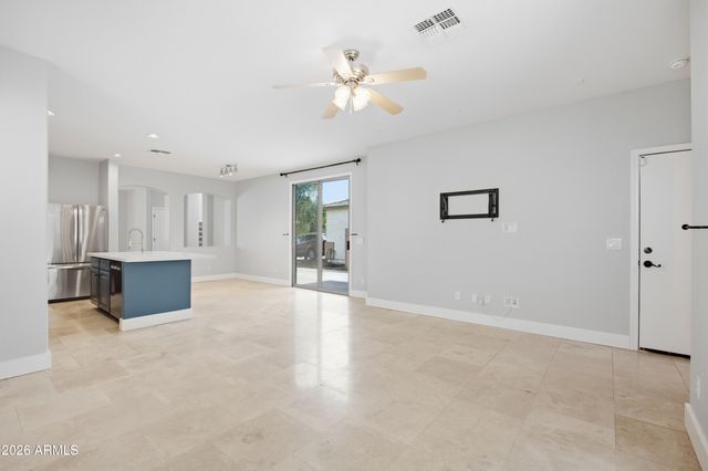 4248 S MARIPOSA Drive, Gilbert, AZ 85297
