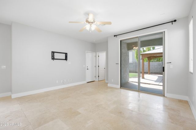4248 S MARIPOSA Drive, Gilbert, AZ 85297