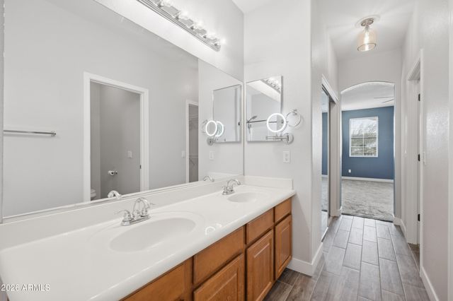 4248 S MARIPOSA Drive, Gilbert, AZ 85297