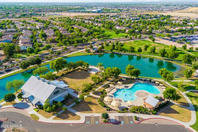 4248 S MARIPOSA Drive, Gilbert, AZ 85297