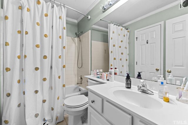 1201 Westview Lane 101, Raleigh, NC 27605