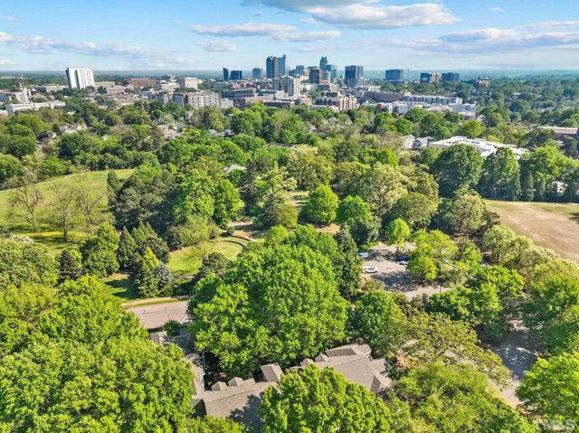 1201 Westview Lane 101, Raleigh, NC 27605