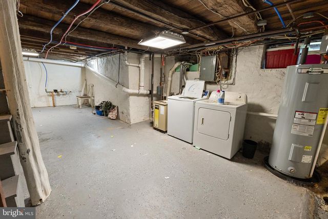 265 MAPLE AVE, Harleysville, PA 19438