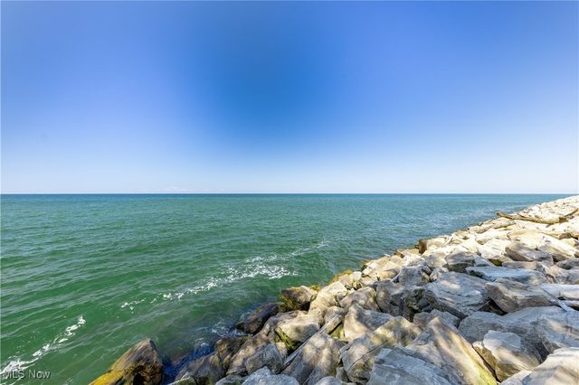 1 Bratenahl Place 1411, Bratenahl, OH 44108