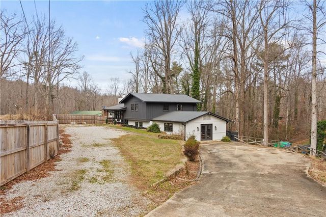 110 Howard Lane, Dahlonega, GA 30533