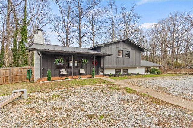 110 Howard Lane, Dahlonega, GA 30533