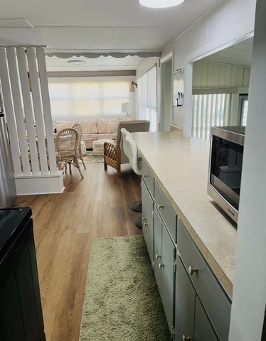 6914 TARPON LANE, Bradenton, FL 34207