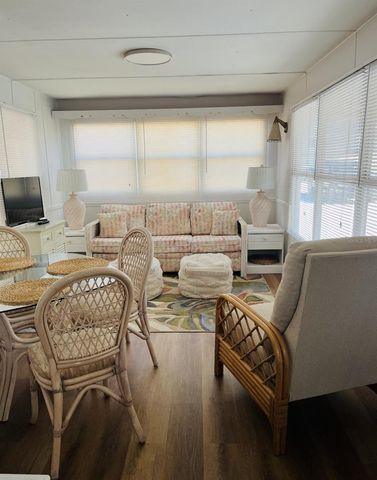 6914 TARPON LANE, Bradenton, FL 34207