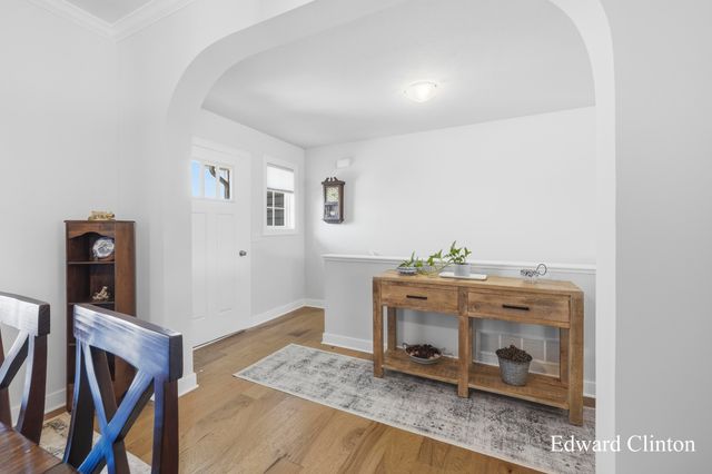 8620 Burlingame Avenue SW, Byron Center, MI 49315