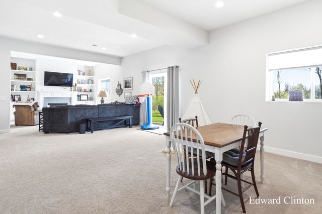 8620 Burlingame Avenue SW, Byron Center, MI 49315