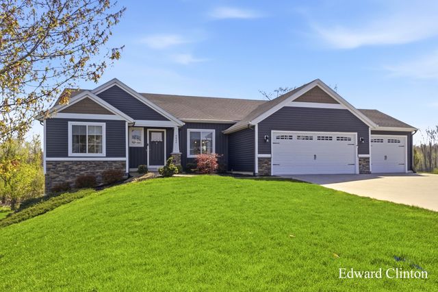 8620 Burlingame Avenue SW, Byron Center, MI 49315