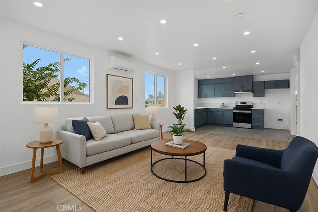759 E 25th, Los Angeles, CA 90011