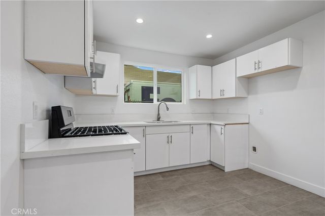 759 E 25th, Los Angeles, CA 90011