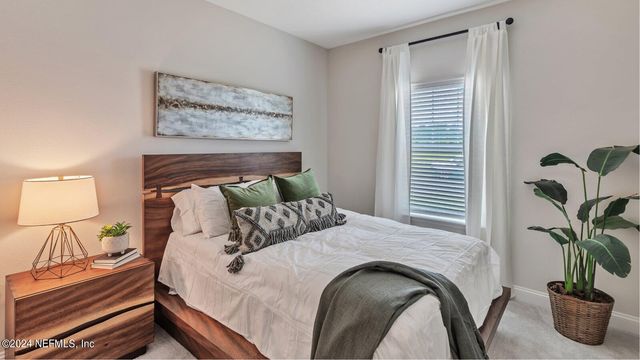 306 SUPERIOR Boulevard, St. Johns, FL 32092