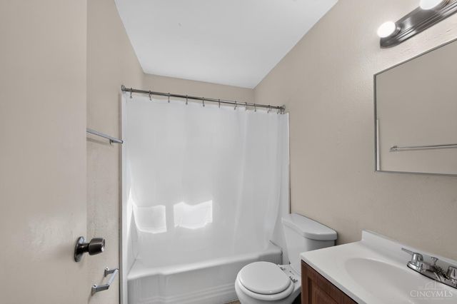 3252 Coleen Drive, Colerain Twp, OH 45251