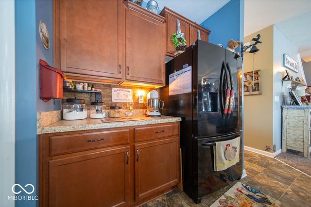 129 Larimar Way, Whiteland, IN 46184