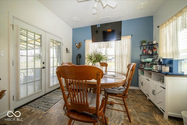 129 Larimar Way, Whiteland, IN 46184