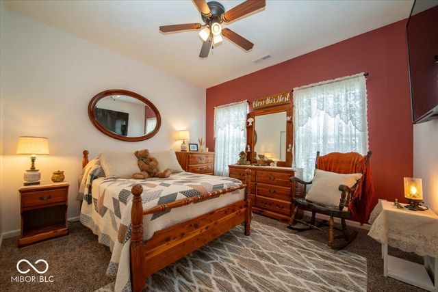 129 Larimar Way, Whiteland, IN 46184