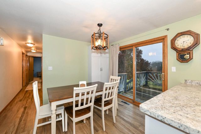 6230 373rd AVENUE, Burlington, WI 53105